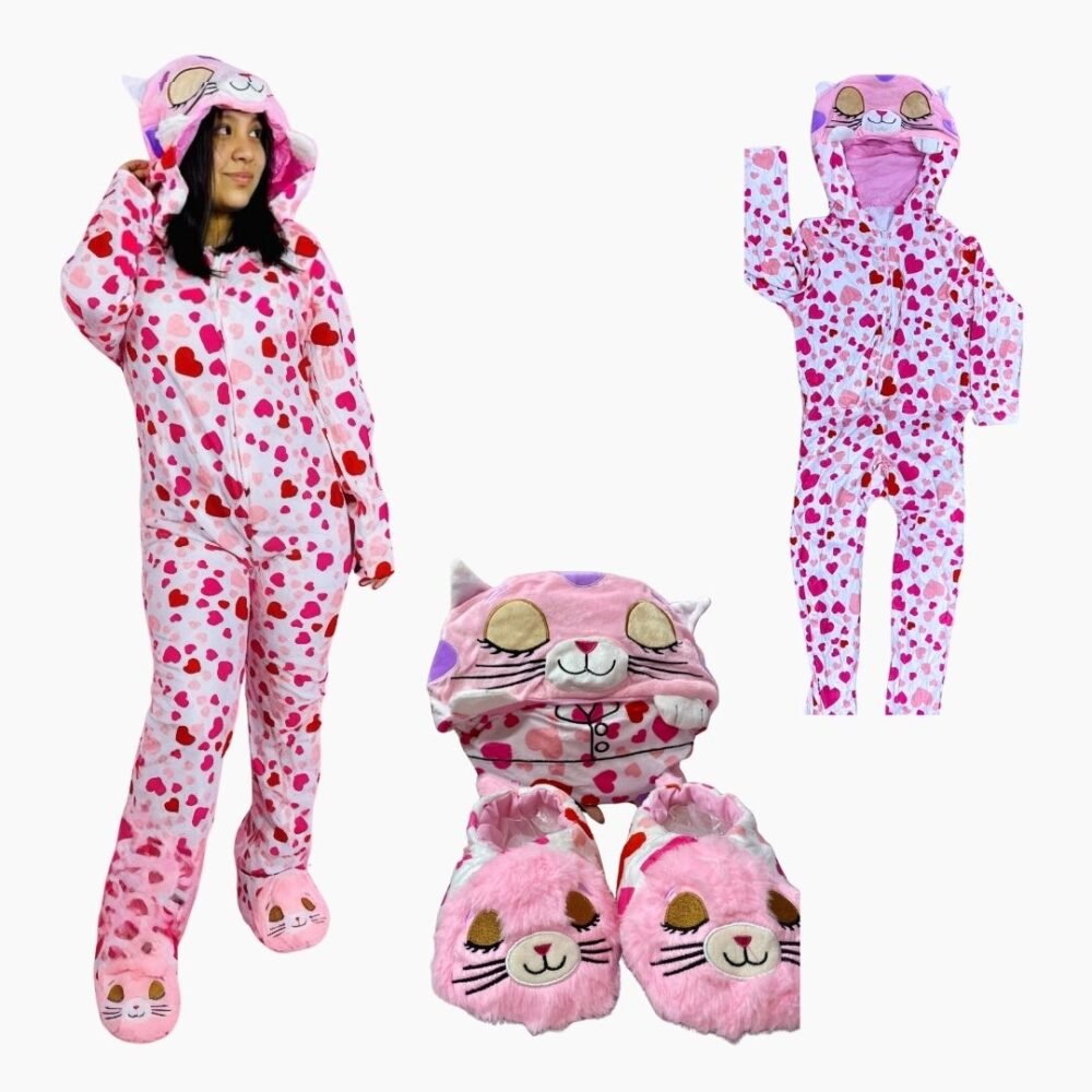 3 PIJAMA KAWAI + PANTUFLAS